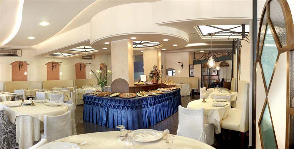 Hotel Strand Bellaria-Igea Marina Buitenkant foto