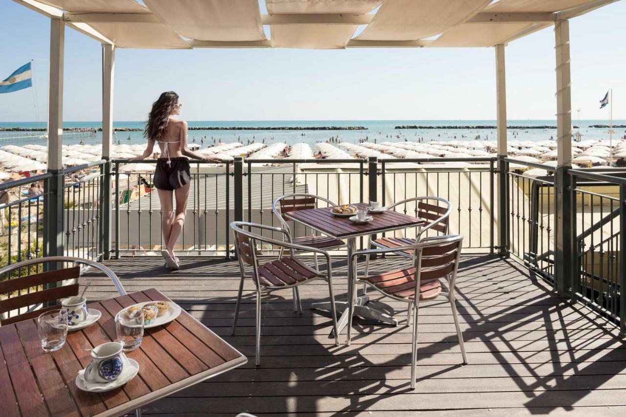 Hotel Strand Bellaria-Igea Marina Buitenkant foto